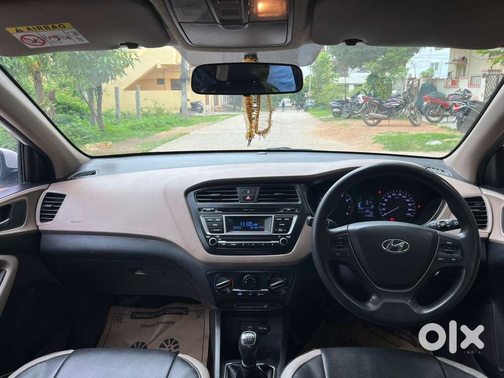 Hyundai I20 Petrol Spotz, 2017, Petrol
