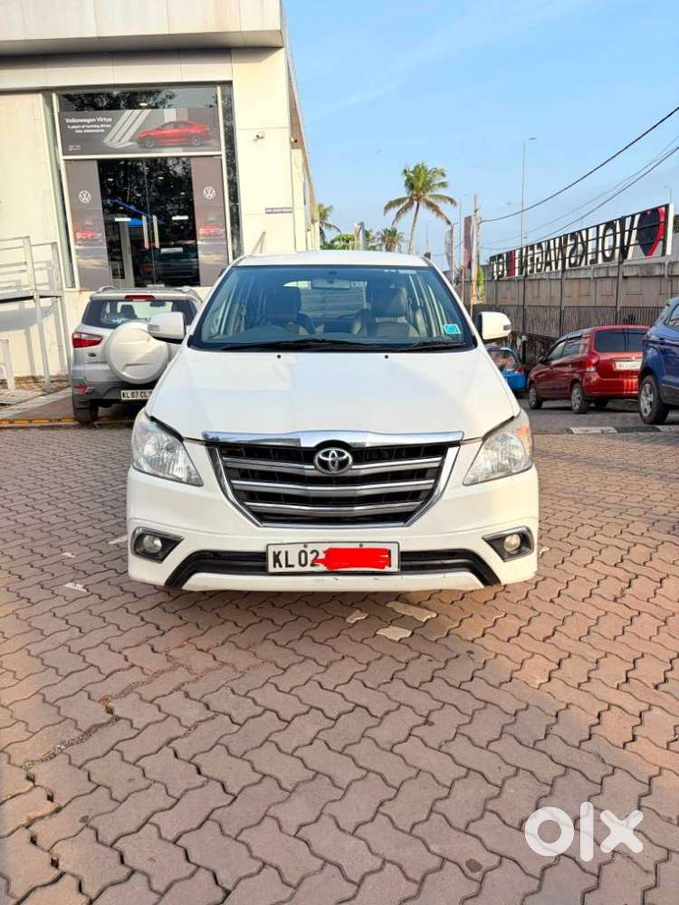 Toyota Innova 2.5 Zx Diesel 7 Seater Bsiii, 2014, Diesel