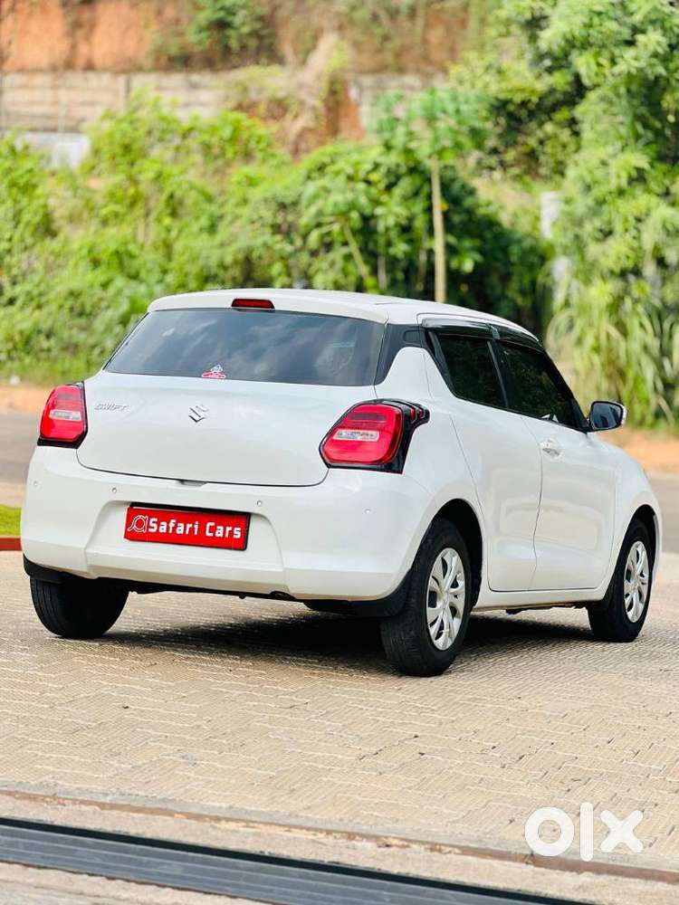 Maruti Suzuki Swift, 2023, Petrol