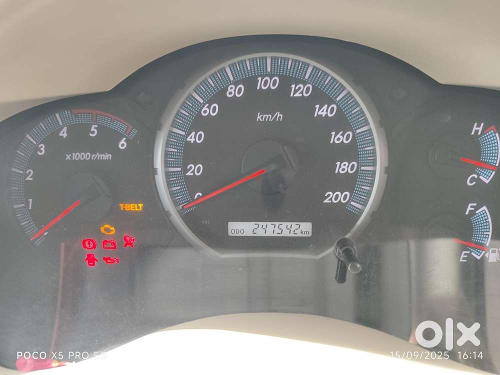 Toyota Innova [2013-2016] 2.5 V Diesel 7 Str, 2014, Diesel