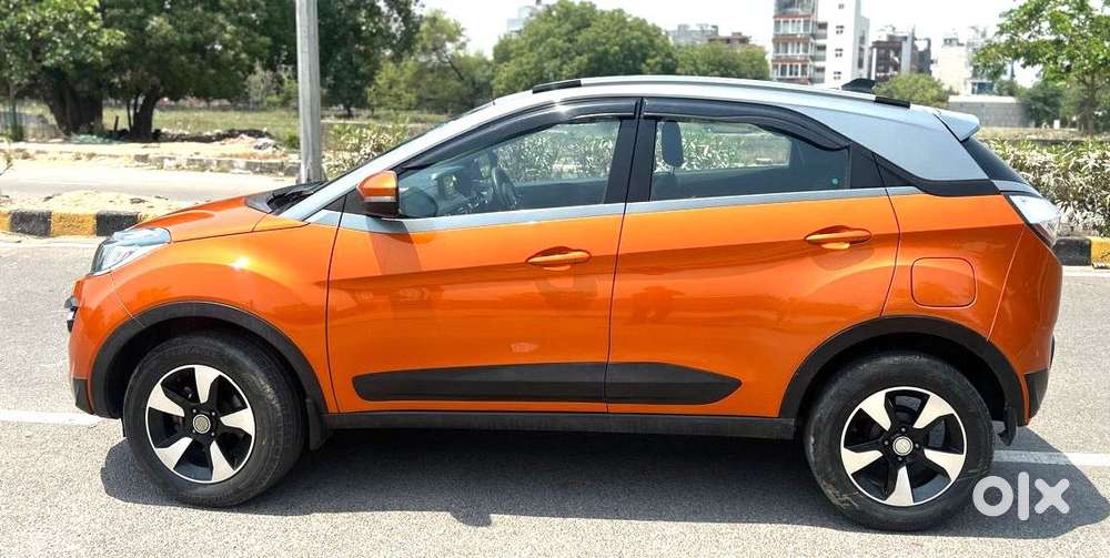 Tata Nexon 1.2 Revotron Xza Plus, 2018, Petrol