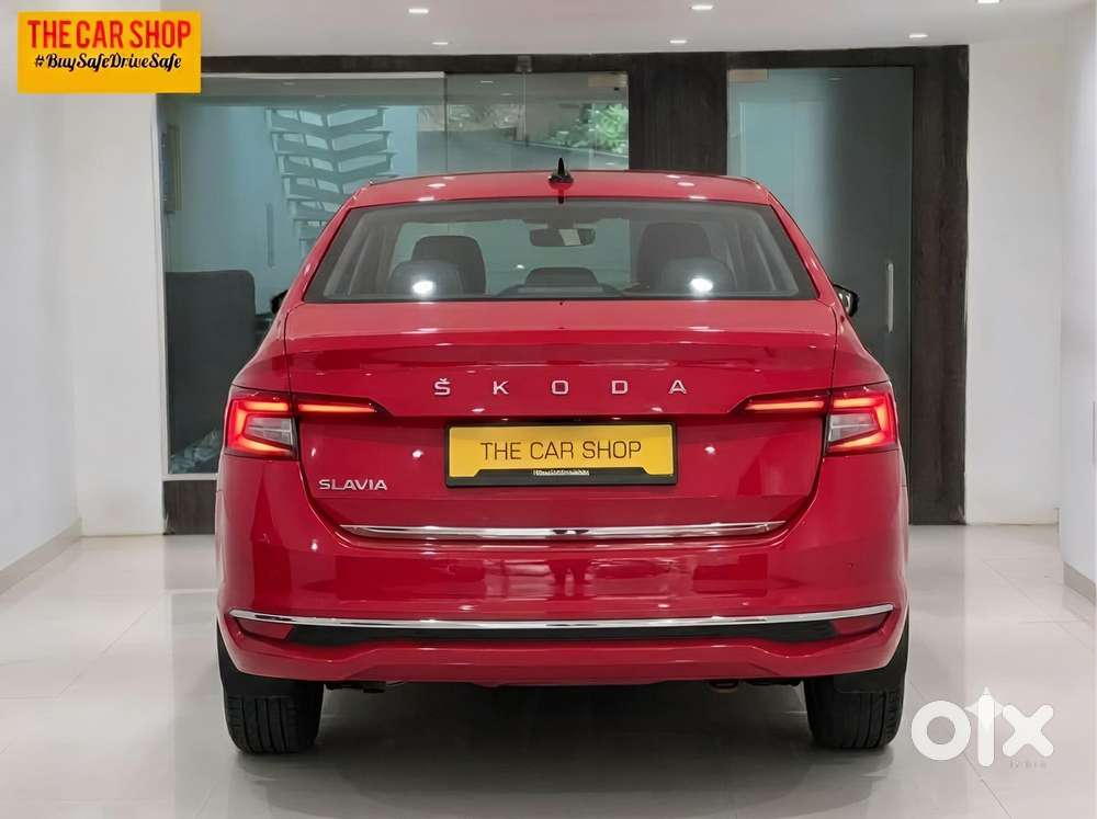 Skoda Slavia 1.0 Tsi Style At, 2023, Petrol