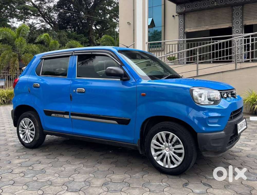 Maruti Suzuki S-presso Vxi Opt, 2022, Petrol