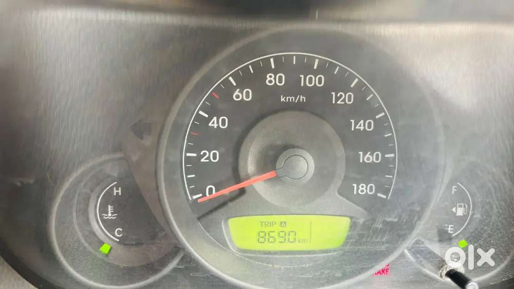 Eon  2015 Petrol 86000 Km Driven, All Features Are Functioning,