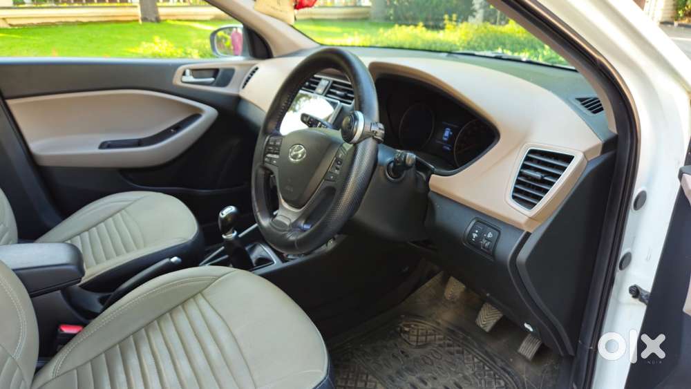 Hyundai I20 Asta (o) 1.2 Ivt, 2018, Petrol