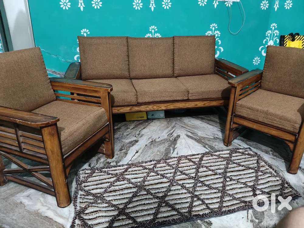 Sofa with matching Chairs