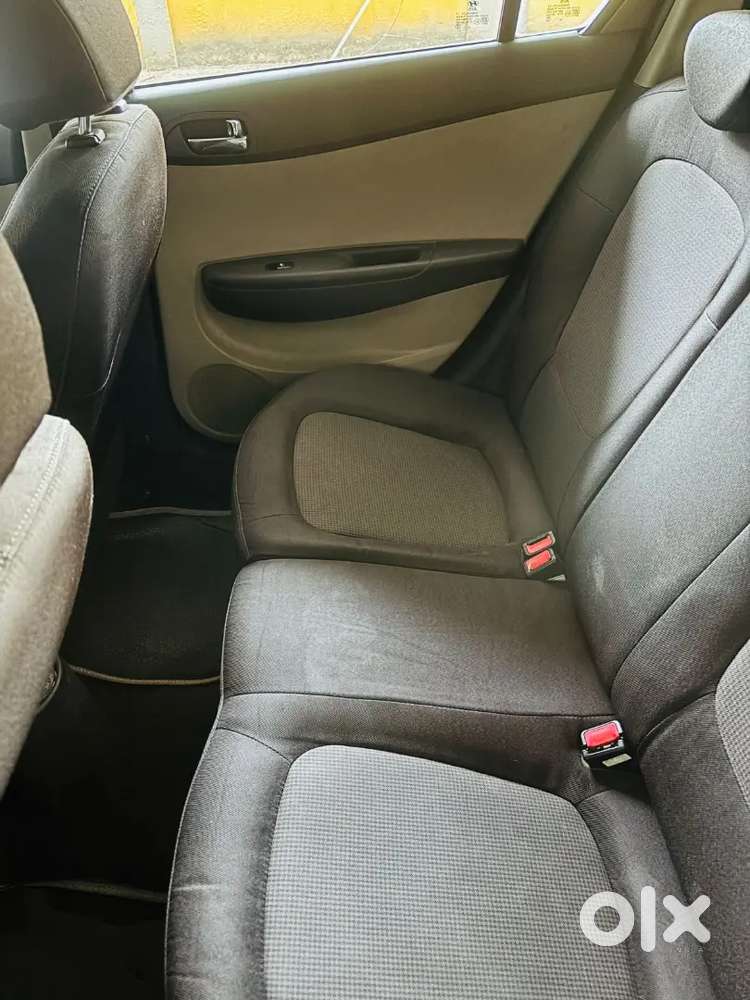 Hyundai I20 Sportz Petrol 2013 Its Urgent Selling