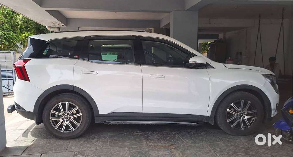 Mahindra Xuv700 2.0 Ax 7 Petrol At Luxury Pack Str, 2022, Petrol