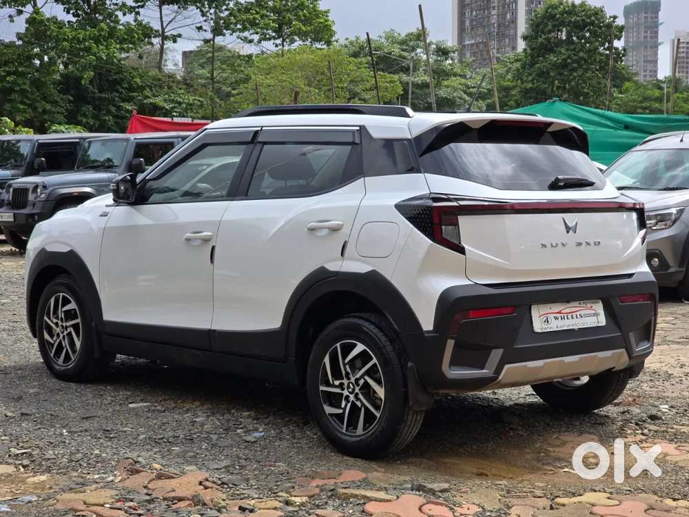 Mahindra Xuv 3xo Ax5l 1.2 Petrol At, 2025, Petrol