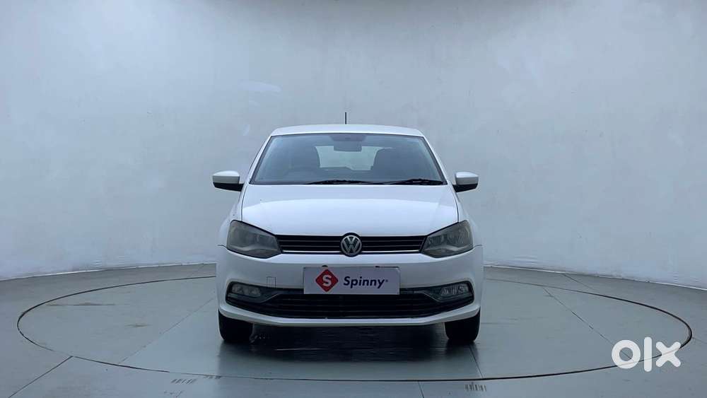 Volkswagen Polo Petrol Comfortline 1.2l, 2015, Petrol