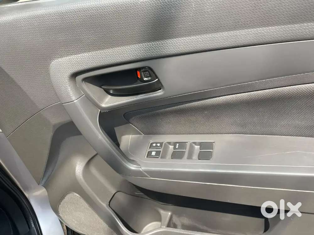 Maruti Suzuki Brezza Vdi 2016