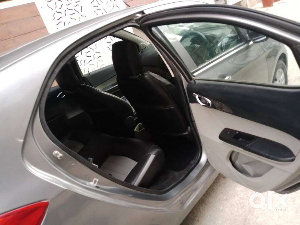 Tata Tiago Xz, 2018, Petrol