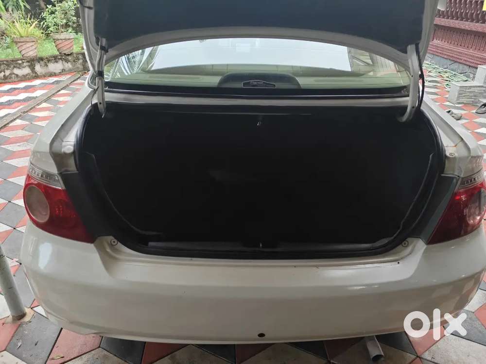 Honda City Zx Petrol 2006 Model