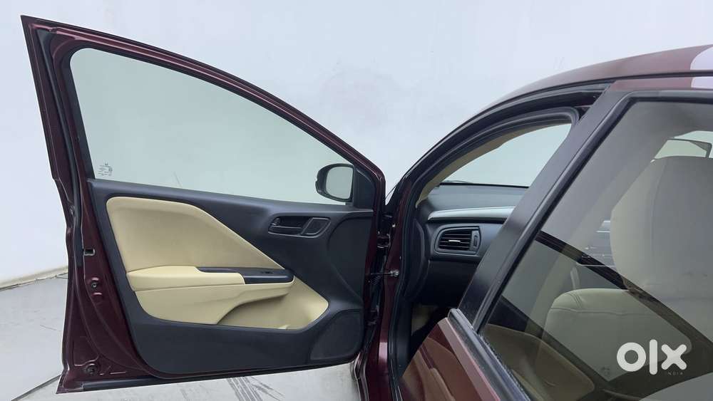 Honda City I-vtec Sv, 2016, Petrol