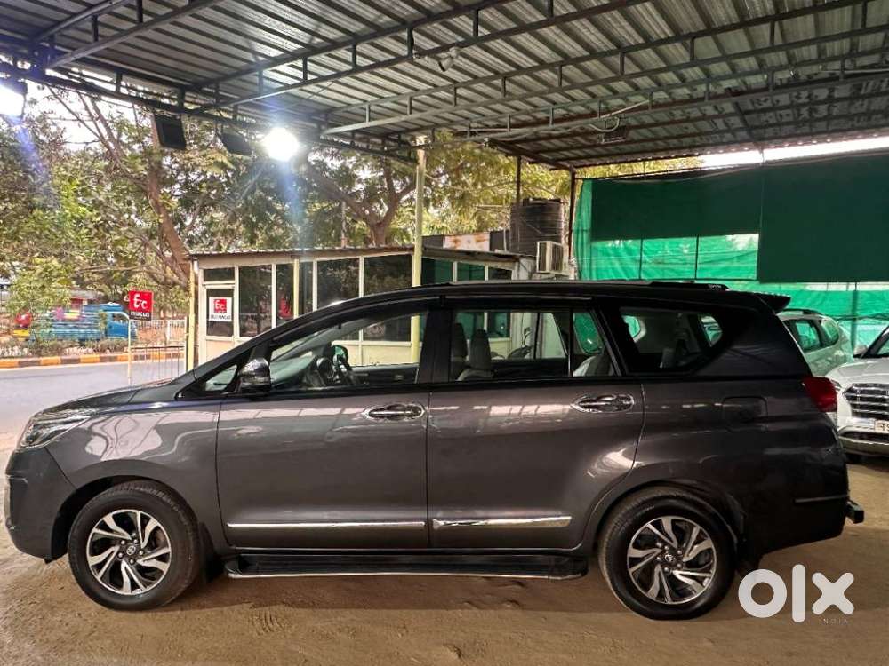 Toyota Innova Crysta [2020-ongoing] 2.4 Gx At 7 Str, 2021, Diesel