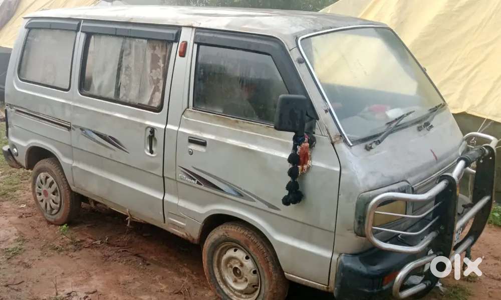 Maruti Suzuki Omni 2010