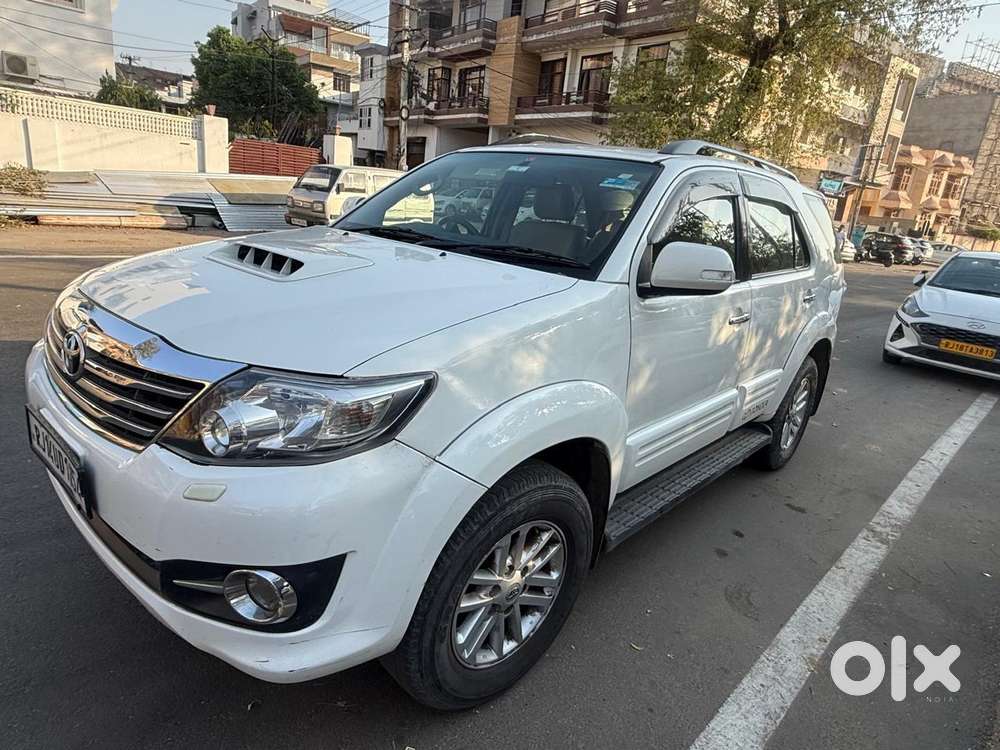 Toyota Fortuner 4x2 Mt 2.8 Diesel, 2015, Diesel
