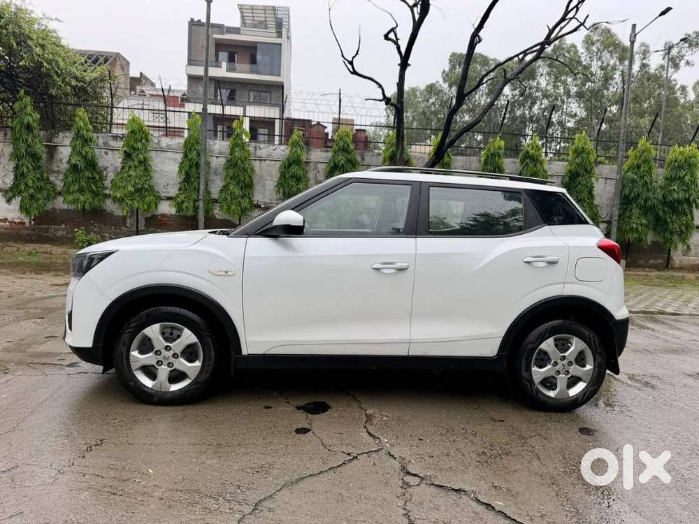 Mahindra Xuv300 W6, 2024, Petrol