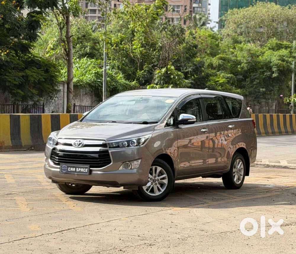 Toyota Innova Crysta 2.8 Zx At 7 Seater, 2017, Diesel