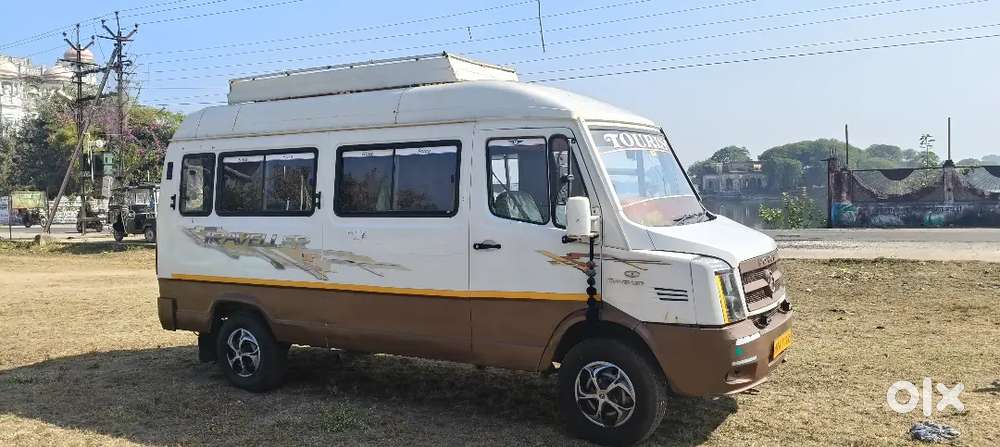 Force Motors Traveller 2016 Diesel 80000 Km Driven