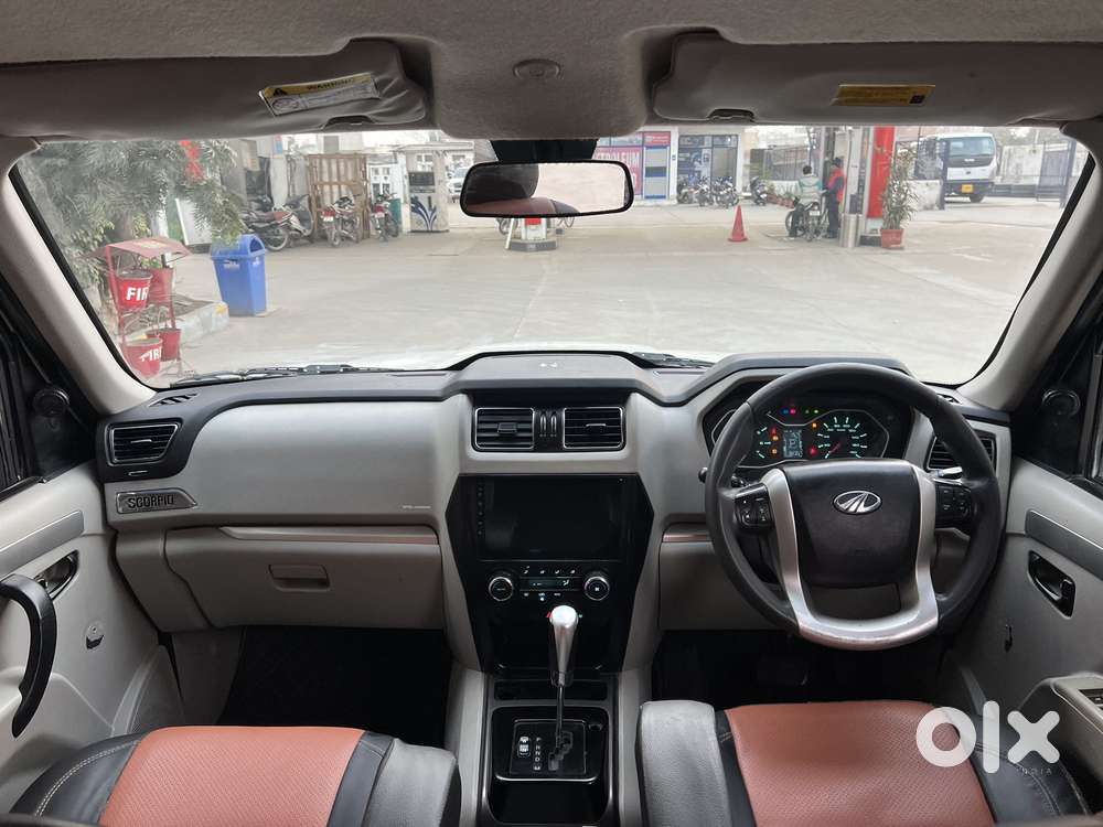 Mahindra Scorpio S10 7 Seater, 2015, Diesel