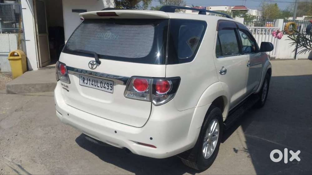 Toyota Fortuner 2014 Diesel 4x4 Manual – Second Owner – Excellent Cond
