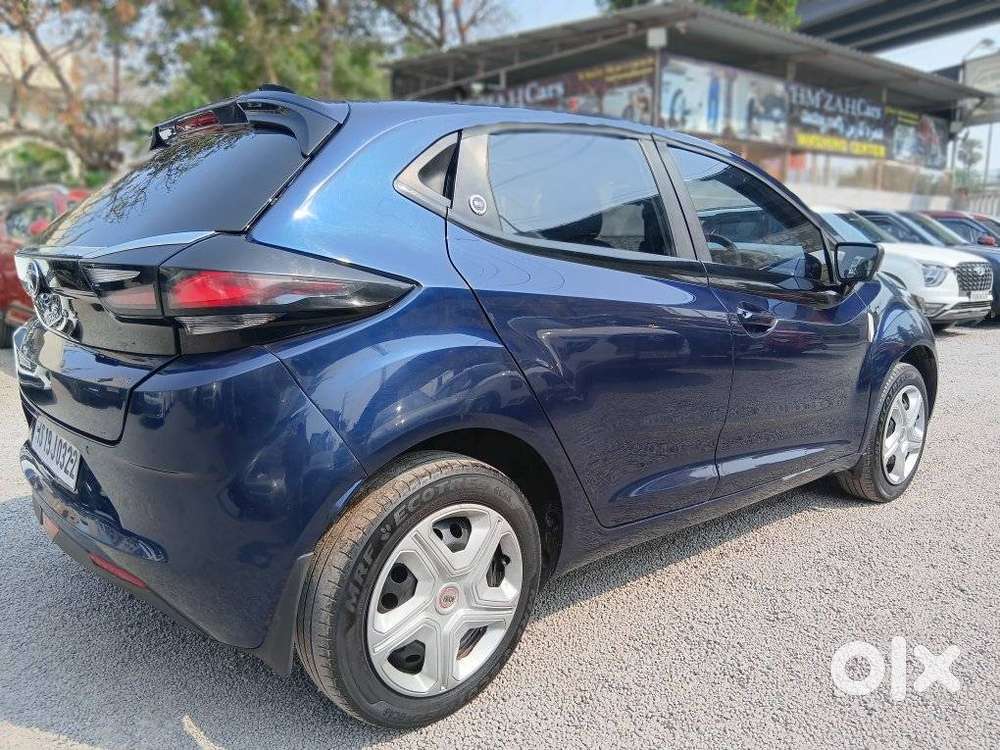 Tata Altroz 1.2 Xm, 2023, Petrol