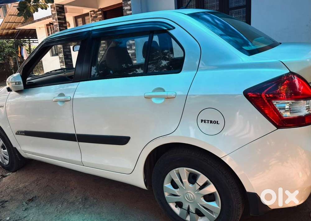 Maruti Suzuki Swift Dzire 2013 Petrol Well Maintained