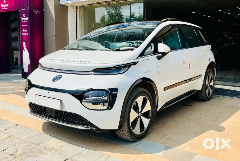 Mg Windsor Ev Essence, 2025, Electric