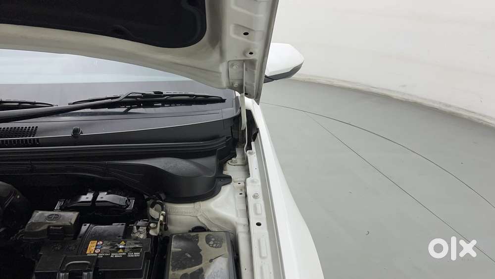 Hyundai Verna 1.5 Sx (o) Turbo Petrol Dct, 2023, Petrol