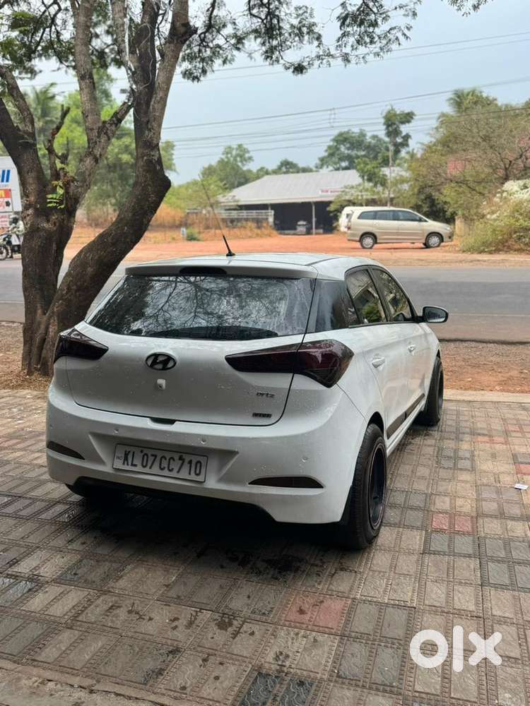 Hyundai Car 2014 Petrol + Cng