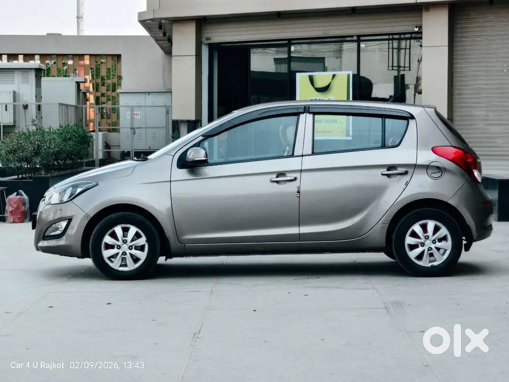 Hyundai I20 Sportz 2012 Car
