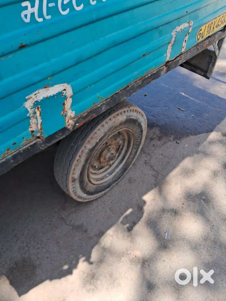 Atul Shakti ટેમ્પો