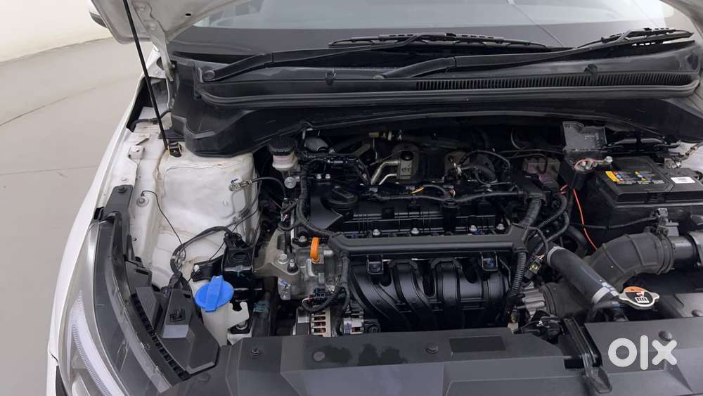 Hyundai New I20 1.2 Asta (o) Mt, 2024, Petrol