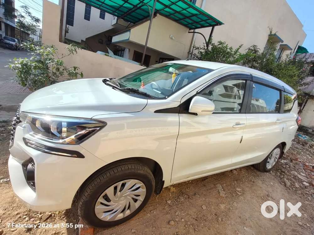 Toyota Rumion Petrol 2025 Manual