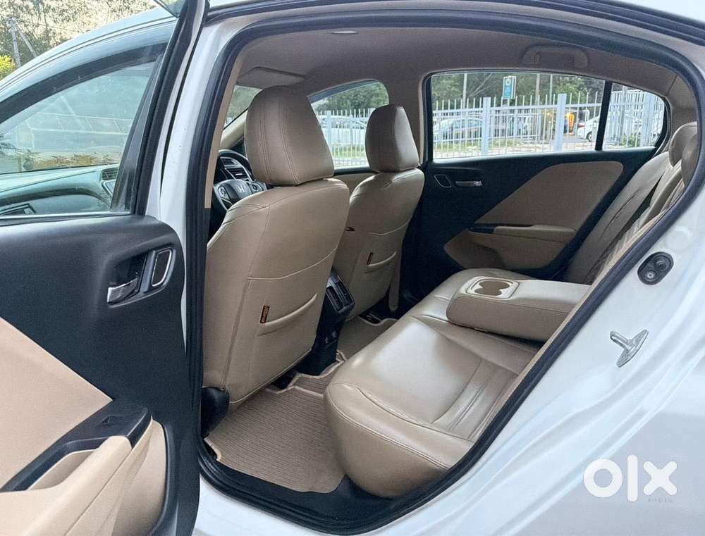 Honda City I-vtec Cvt V, 2018, Petrol