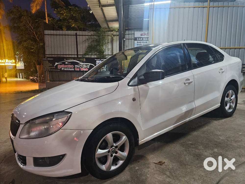 Skoda Rapid 2015 Diesel At For Sale