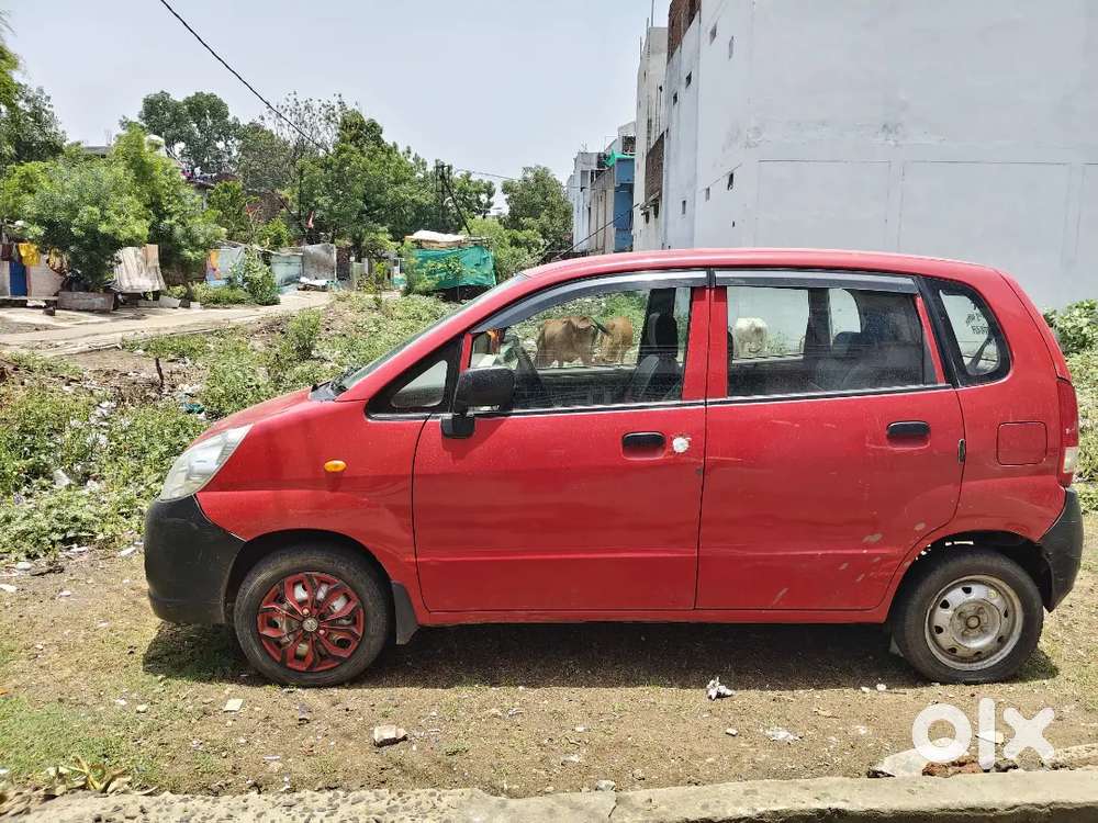 Maruti Suzuki Estilo 2010