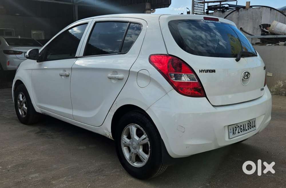 Hyundai I20 1.4 Asta (o) Crdi, 2014, Diesel