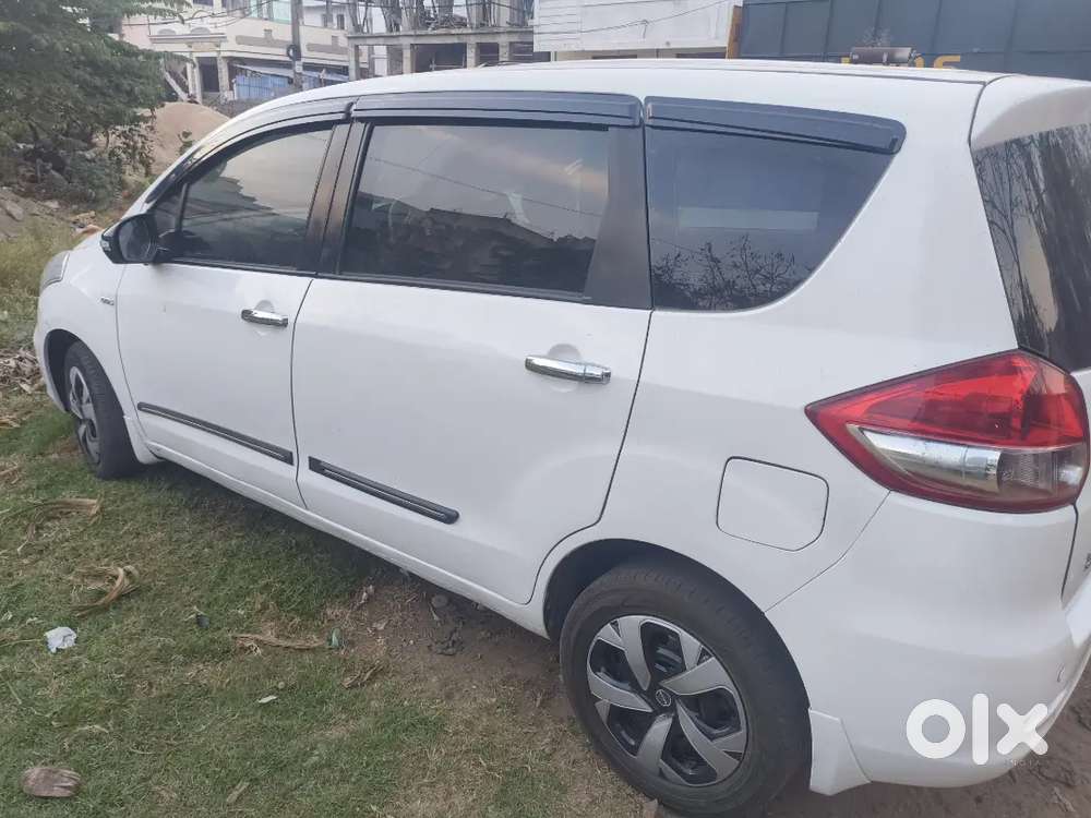 Maruti Suzuki Ertiga 2017 Diesel Well Maintained