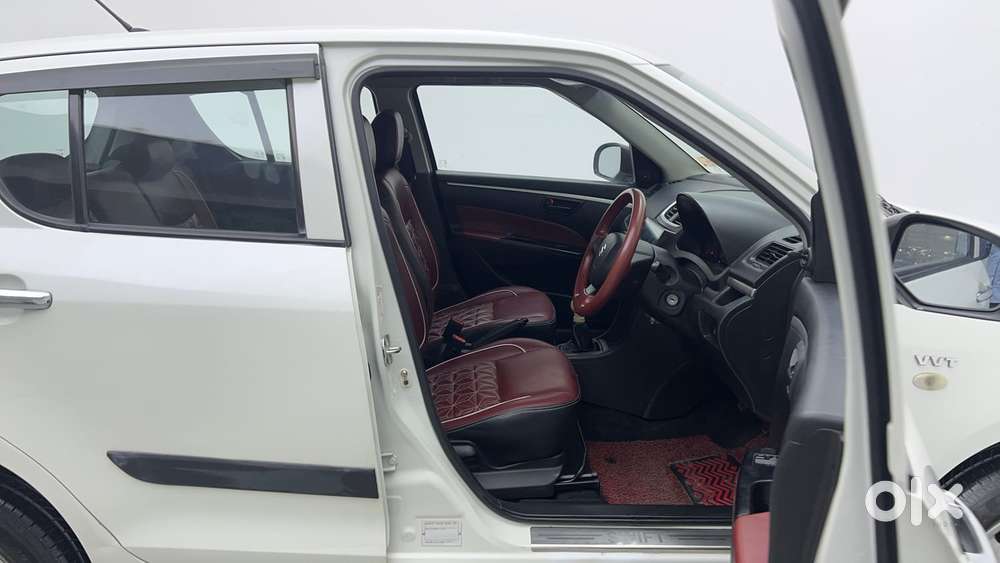 Maruti Suzuki Swift 1.2 Lxi (o), 2017, Petrol