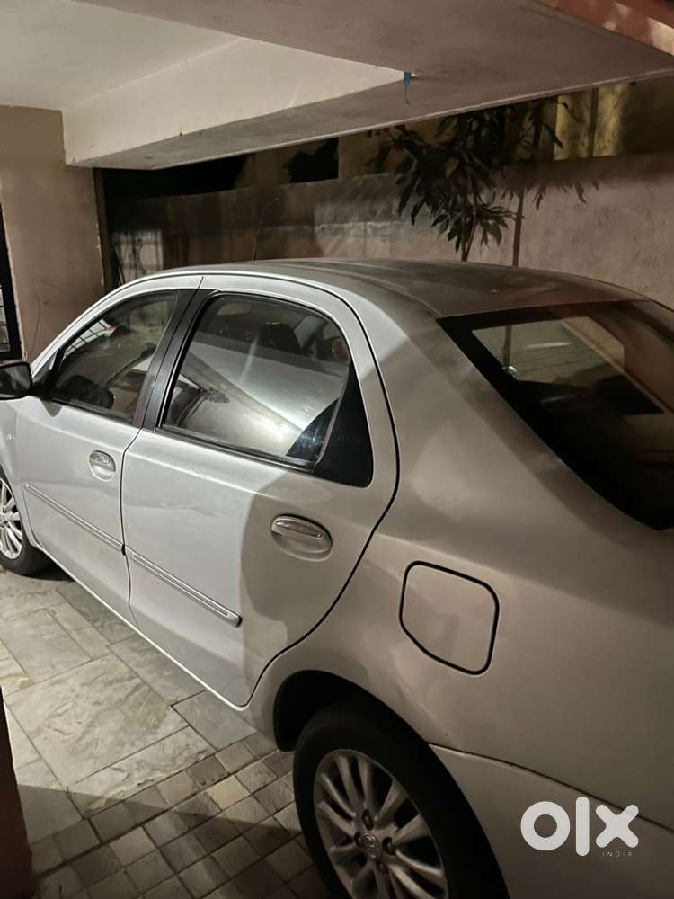 Toyota Etios 2011 Car