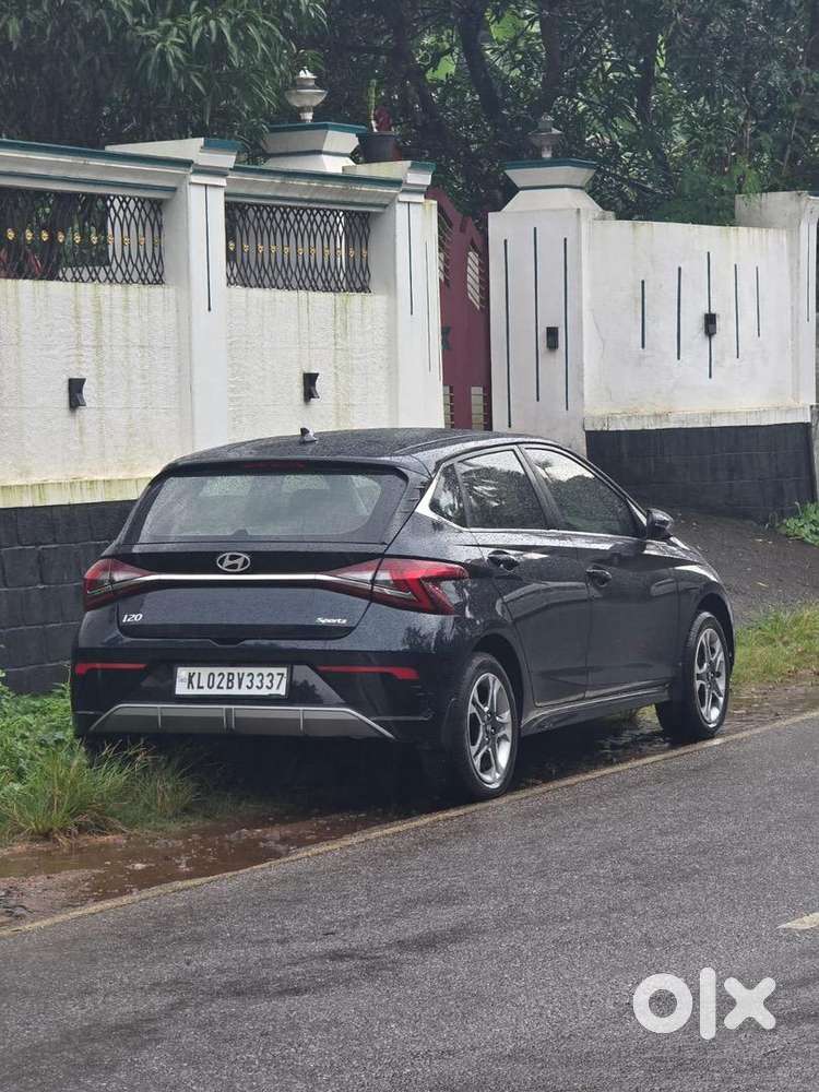 Hyundai Petrol Car 2023