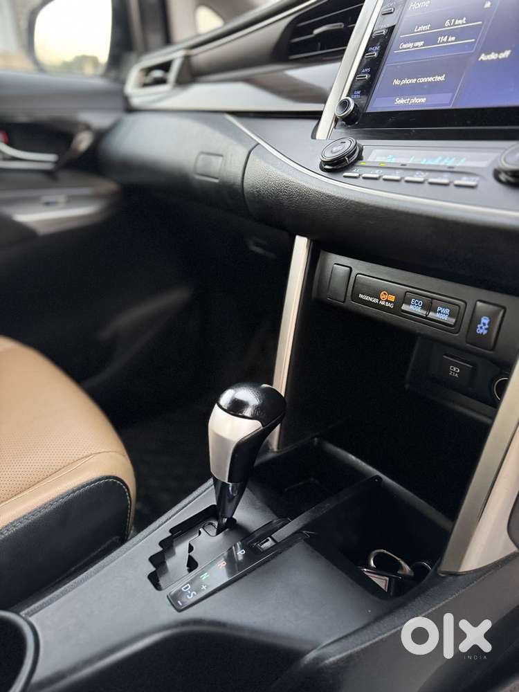Toyota Innova Crysta 2.8 Zx At, 2022, Diesel
