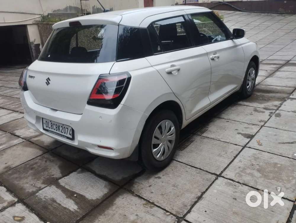 Maruti Suzuki Swift Vxi, 2025, Petrol