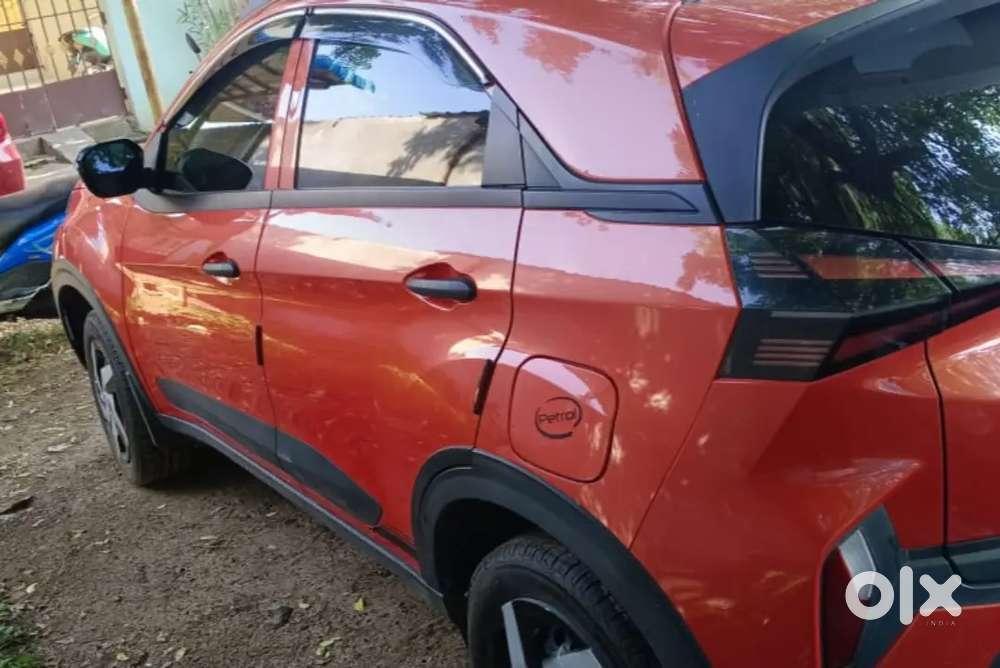 Tata Nexon Revotron 2024 Petrol Manual