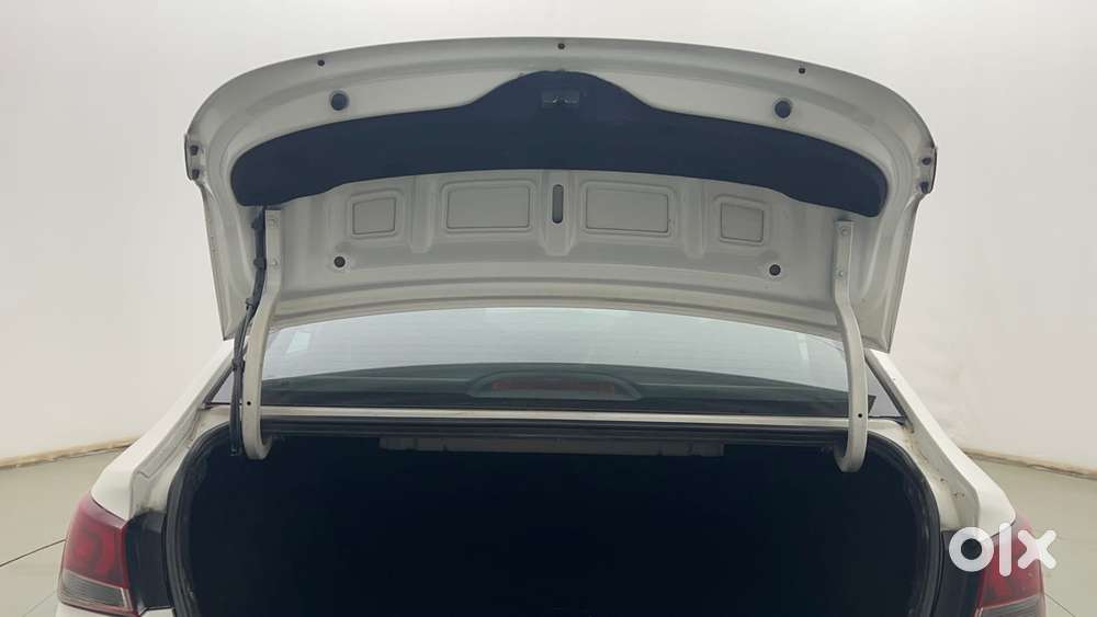Hyundai Verna 1.6 Crdi Sx Option, 2018, Diesel