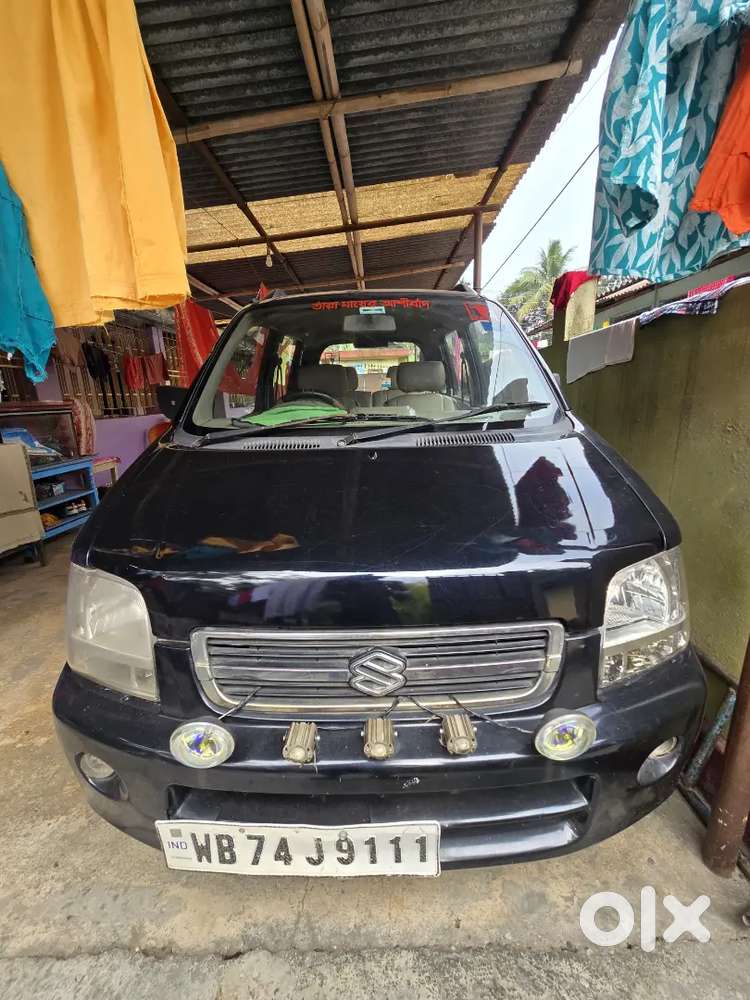 1000 Cc Engine 
All Papers Ok
Fitness Tax Available 2030 Ar 27 Dec