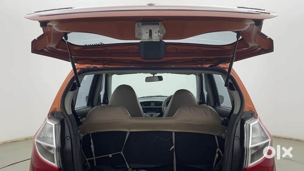 Maruti Suzuki Alto K10 2010-2014 Vxi, 2018, Petrol