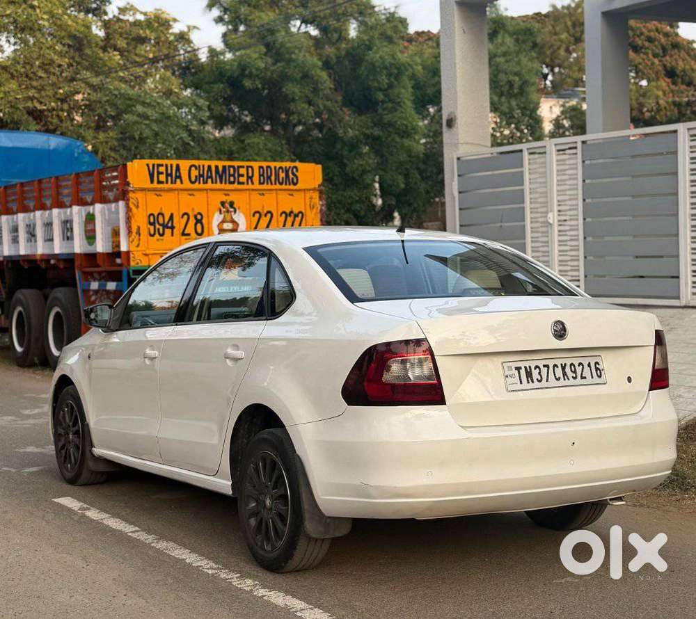 Skoda Rapid 2013-2016 1.5 Tdi At Elegance, 2015, Diesel